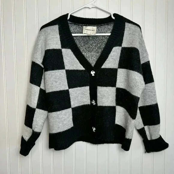 Industry black white checkered button front cardigan sweater size small M17 - Picture 1 of 6